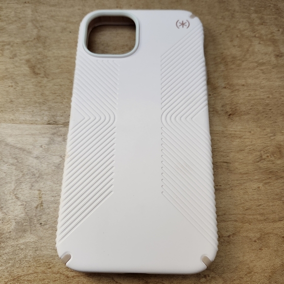 Speck Presidio2 Grip Magsafe Case For Apple iPhone 14 Plus/15 Plus Nimbus Pink - Picture 3 of 7